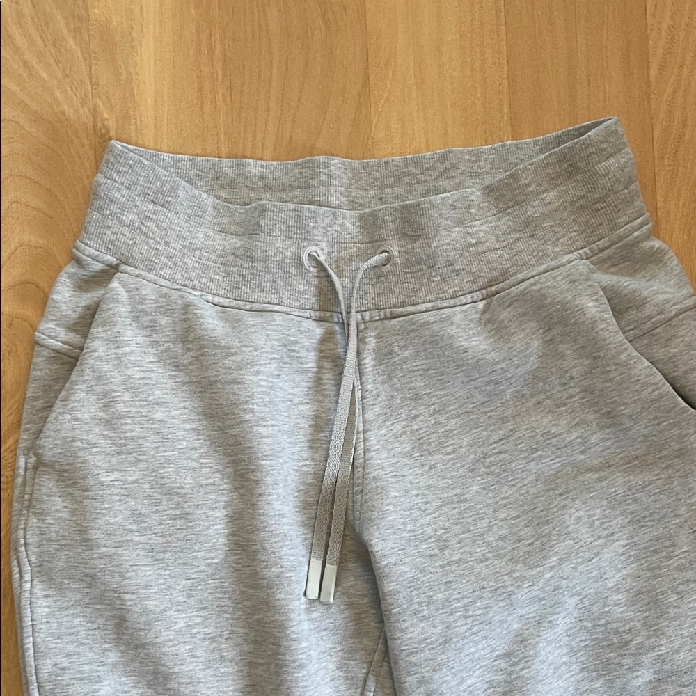 Lululemon Warm Down Jogger Heathered Vapor Size 6 - Picture 5 of 8